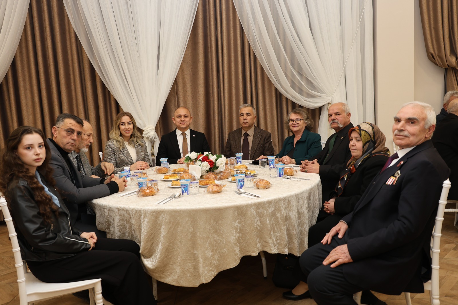 Kırıkkale Belediyesi’nden Gazi ve Şehit Ailelerine Anlamlı İftar