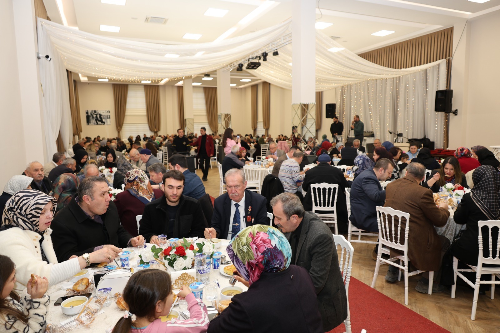 Kırıkkale Belediyesi’nden Gazi ve Şehit Ailelerine Anlamlı İftar