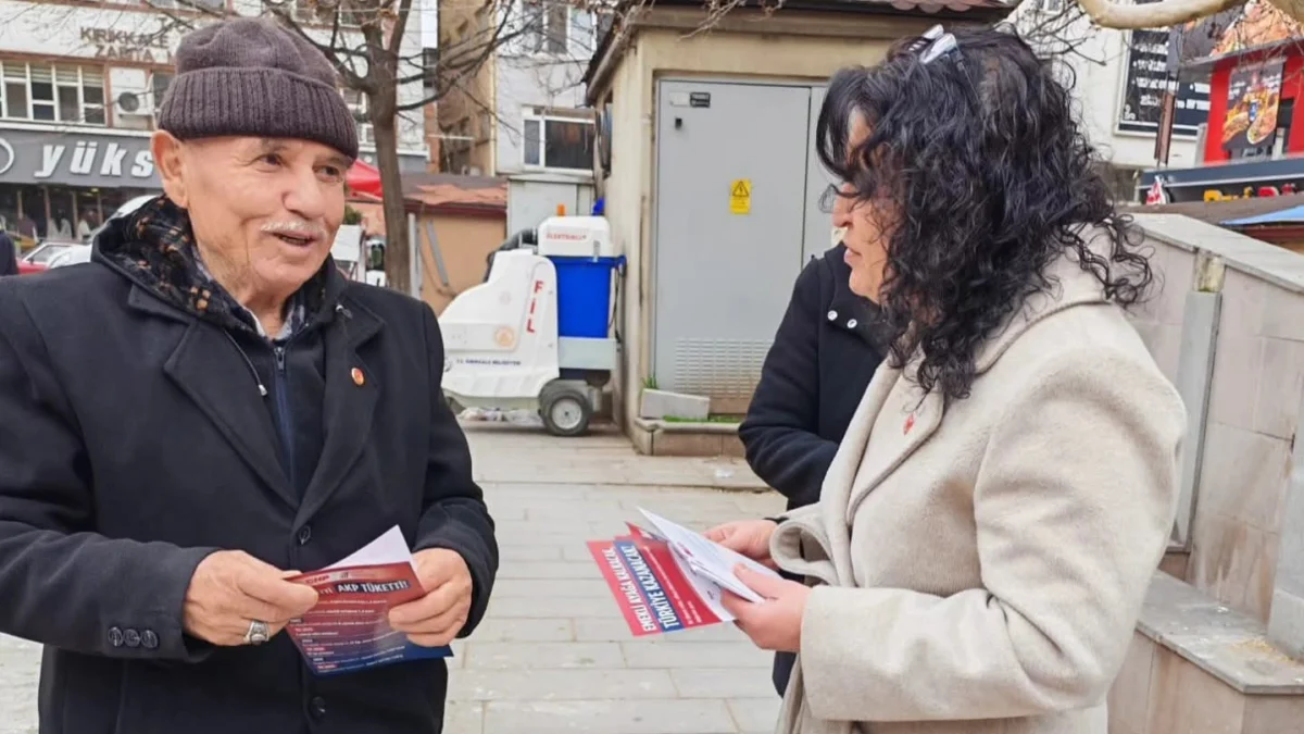 CHP Kırıkkale’den Emeklilere Yönelik Broşürlü Bilgilendirme