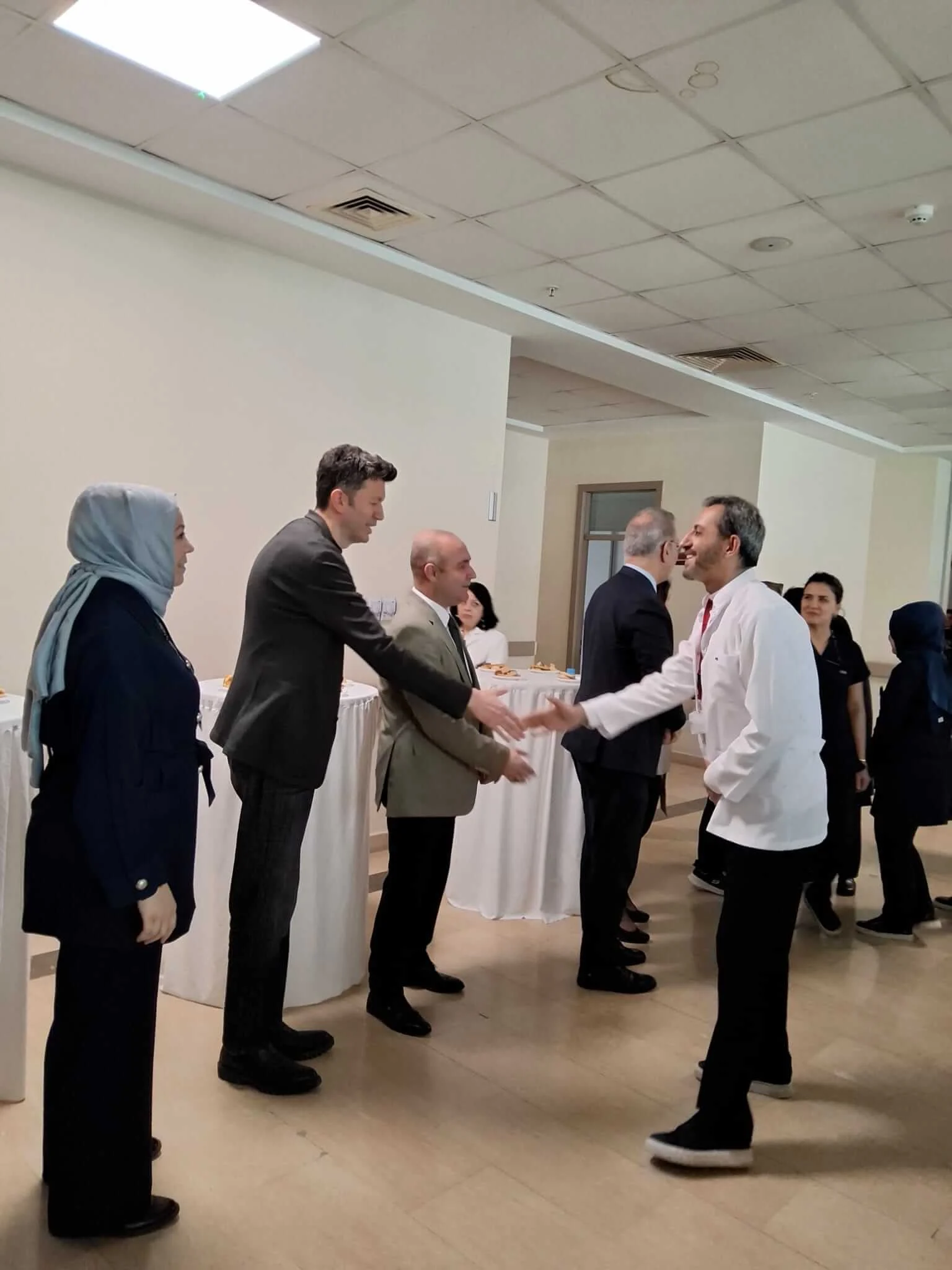 Kırıkkale Üniversitesi Hastanesi’nde Bayramlaşma Heyecanı: Birlik ve Beraberlik Mesajı Verildi