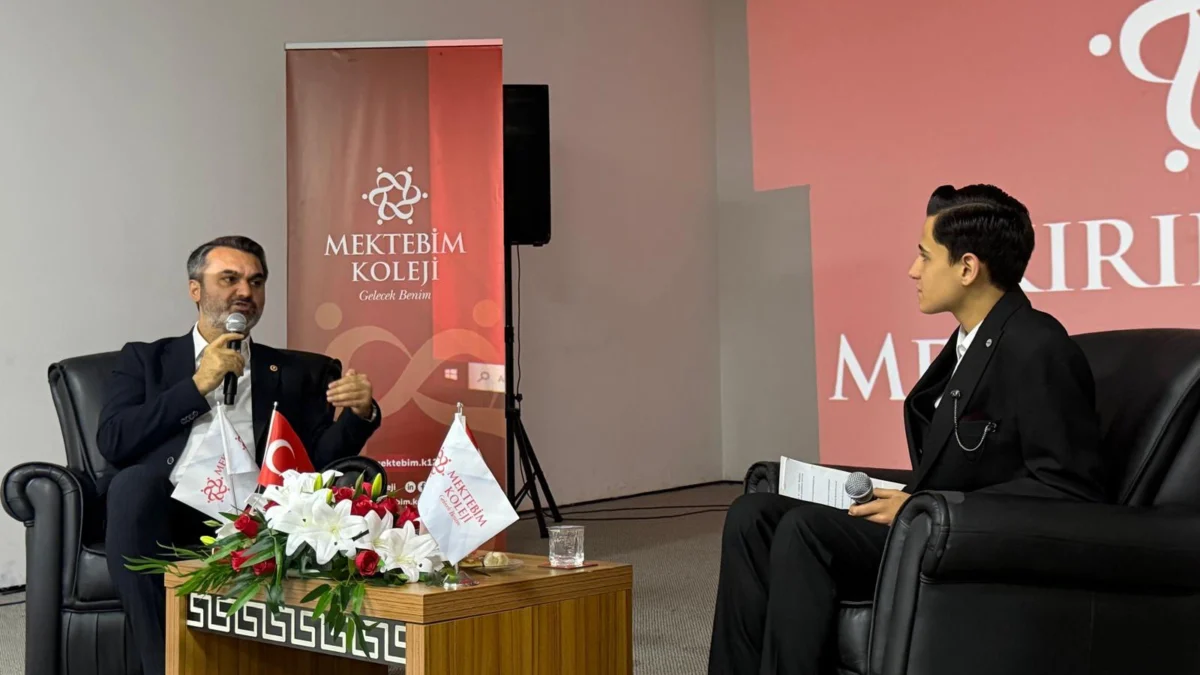 AK Parti Kırıkkale Milletvekili Mustafa Kaplan, Mektebim Koleji’nde Gençlerle Girişimciliği Konuştu
