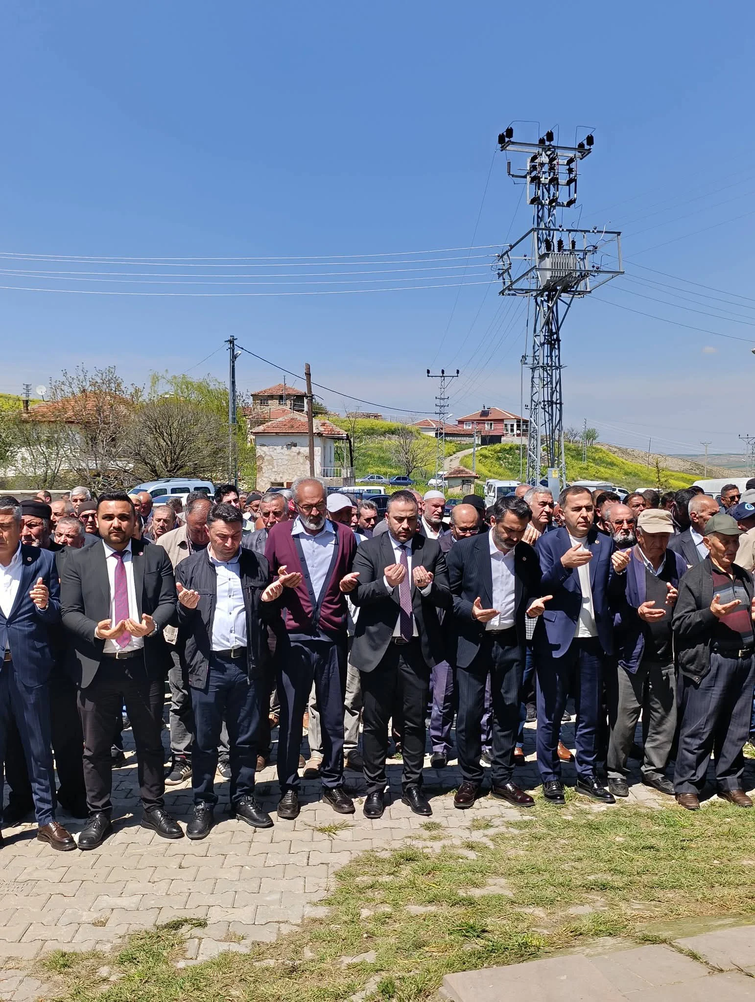 Delice’nin Coğul Köyünde Şükür Duası: Protokol ve Vatandaşlar Bir Araya Geldi
