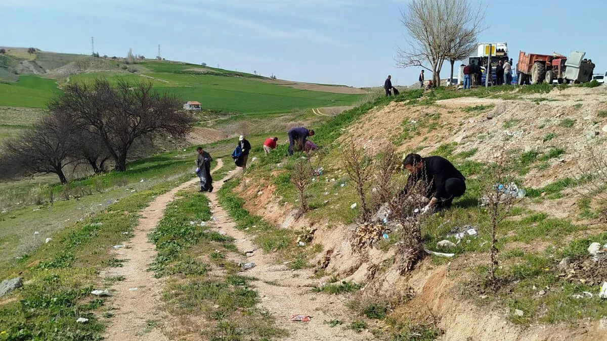 Karakeçili’de Dev Çevre Seferberliği: 1 Ton Atık Toplanarak Geri Dönüşüme Kazandırıldı