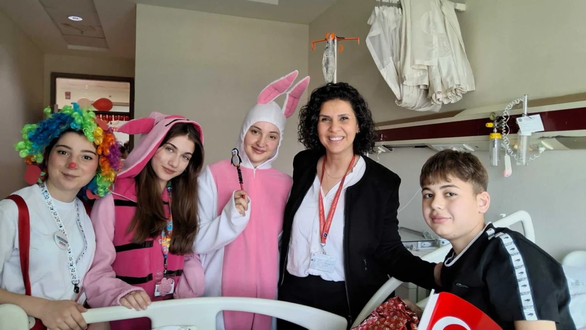 Kırıkkale Üniversitesi Tıp Fakültesi’nde 23 Nisan Coşkusu: Minik Kalpler Gülümsedi