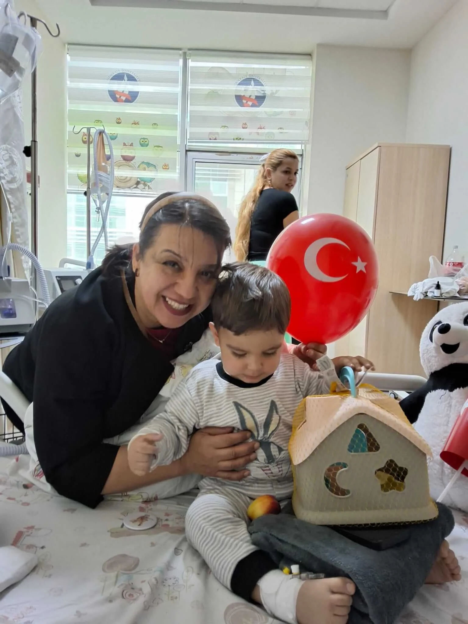 Kırıkkale Üniversitesi Tıp Fakültesi’nde 23 Nisan Coşkusu: Minik Kalpler Gülümsedi