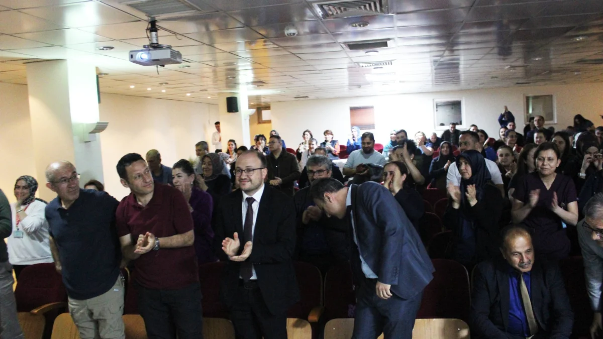 Kırıkkale Yüksek İhtisas Hastanesi’nde Duygusal Veda: Dr. Adem Yürümez Emekli Oldu