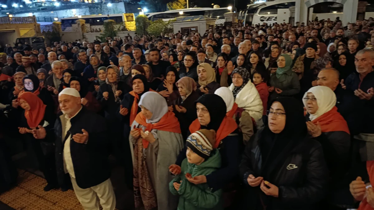 Kırıkkale’de Hac Heyecanı: 165 Hacı Adayı Dualarla Kutsal Topraklara Uğurlandı