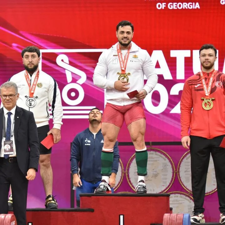 Kırıkkaleli Milli Halterci Hakan Şükrü Kurnaz’dan Avrupa’da Bronz Başarı