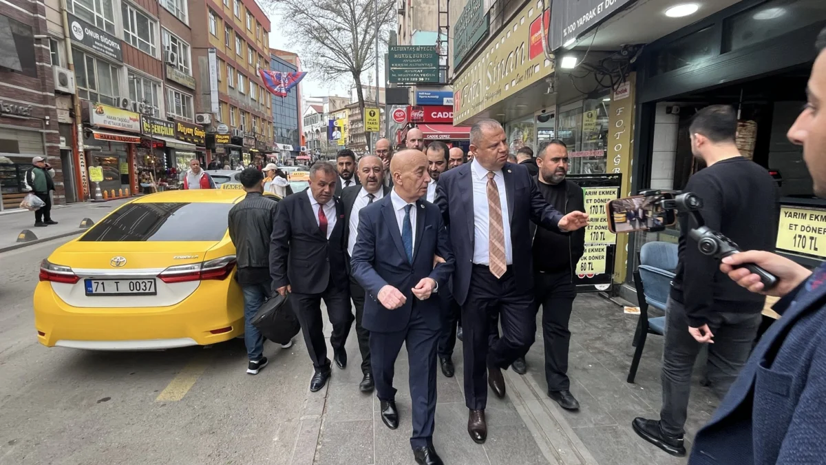 MHP’li Halil Öztürk Kırıkkale Sokaklarında: “Cumhur İttifakı Varsa Huzur Var”