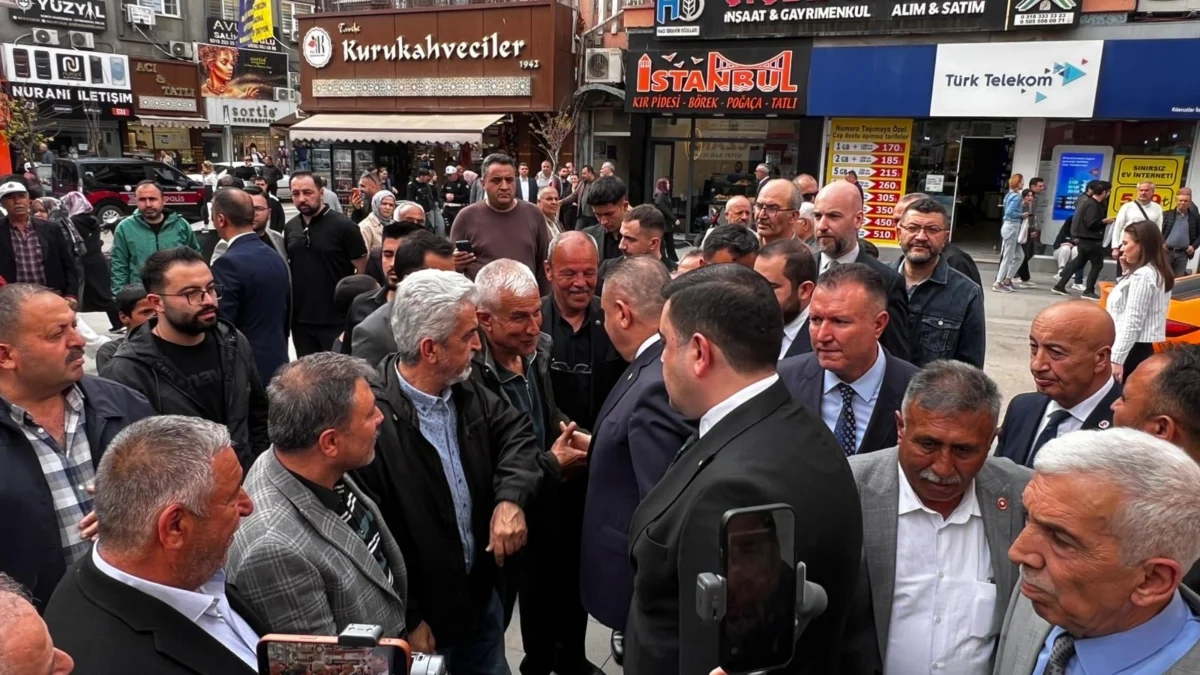MHP’li Halil Öztürk Kırıkkale Sokaklarında: “Cumhur İttifakı Varsa Huzur Var”