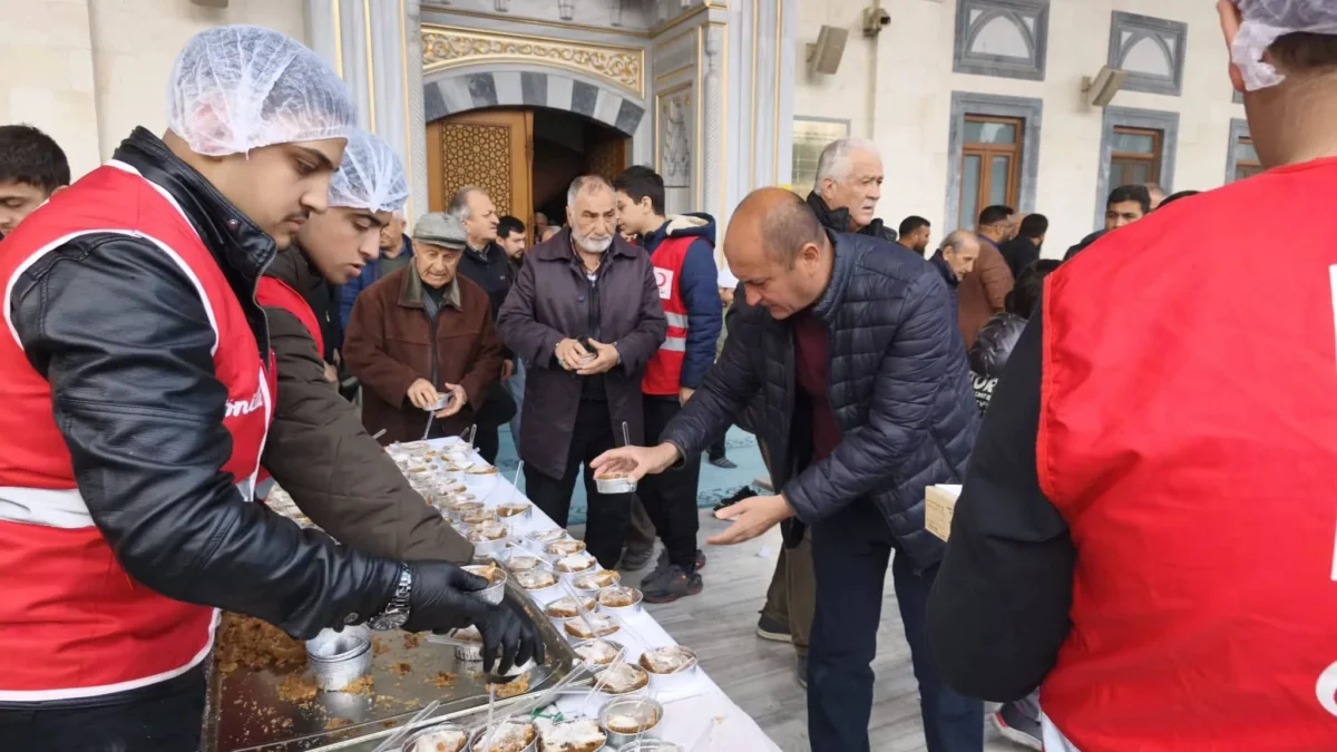 Kırıkkale Nur Camii’nde Manevi Buluşma: 8 Nisan Romanlar Günü Dualarla Kutlandı
