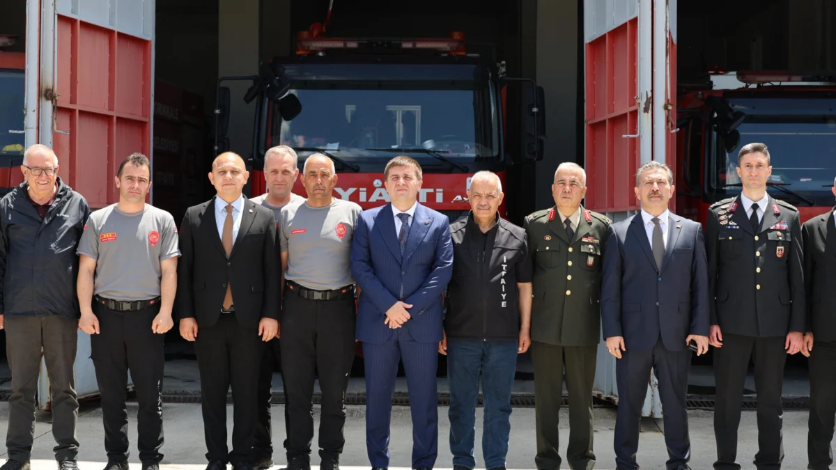 Kırıkkale Protokolünden Kontrol Noktasında Bayram Denetimi: Vali Sarıibrahim’den Sürücülere Önemli Uyarılar