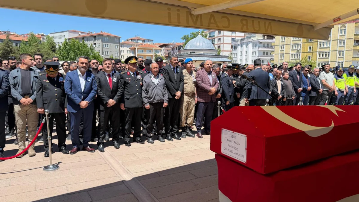 Kırıkkale Şehidini Son Yolculuğuna Uğurladı: Astsubay Üstçavuş Yusuf Ergün Dualarla Defnedildi