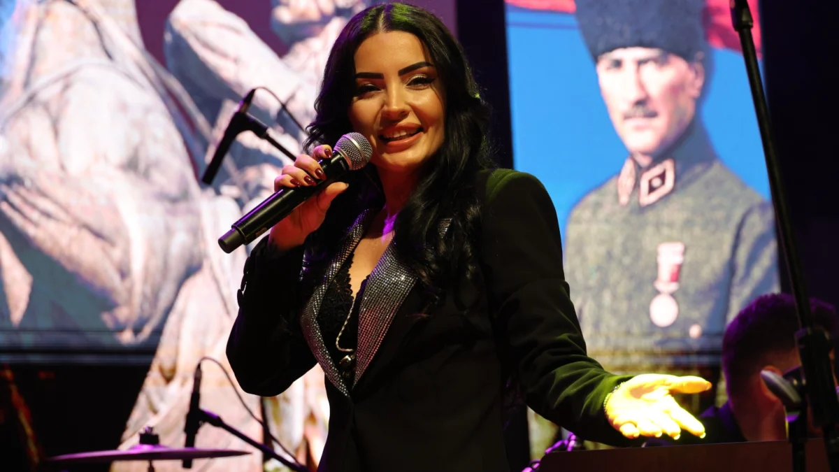 Kırıkkale’de 19 Mayıs Coşkusu: Fener Alayı ve Konserle Cumhuriyet Ruhu Yaşatıldı