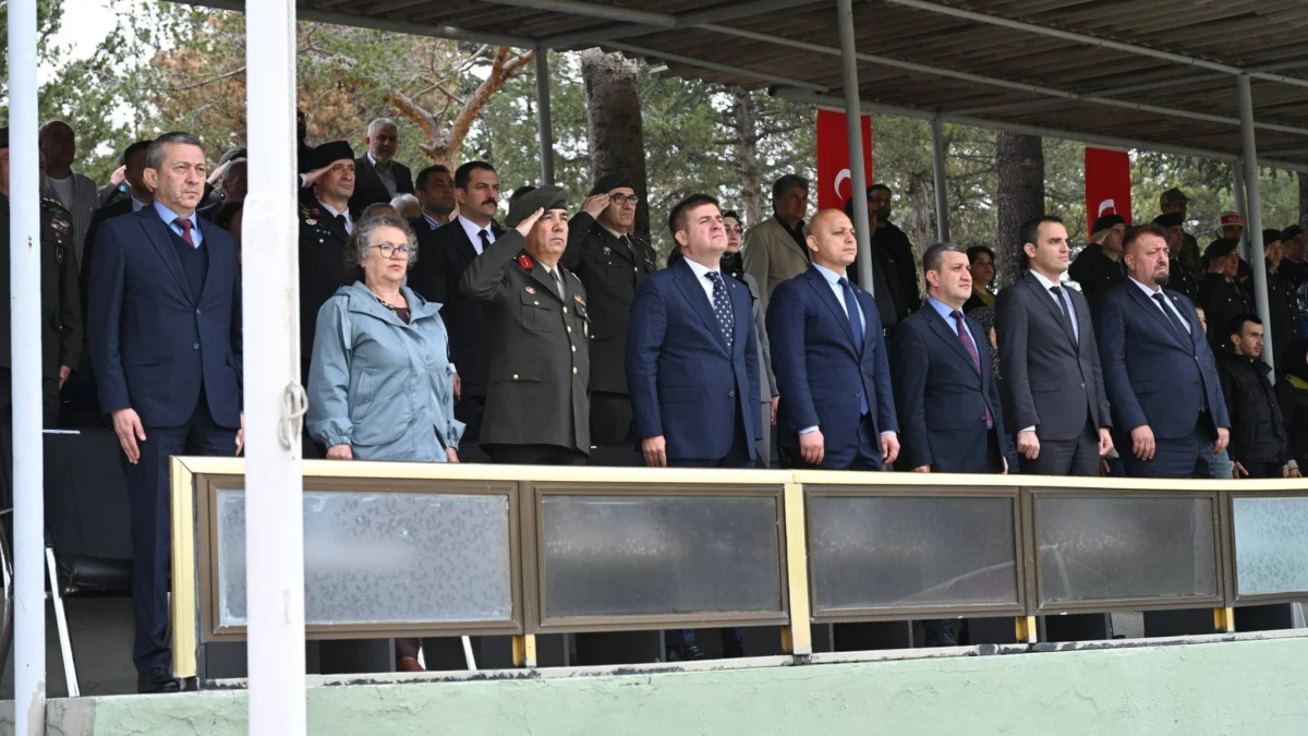 Kırıkkale’de Engelli Gençlerin Gurur Günü: 19 Vatandaş Yemin Ederek Asker Oldu