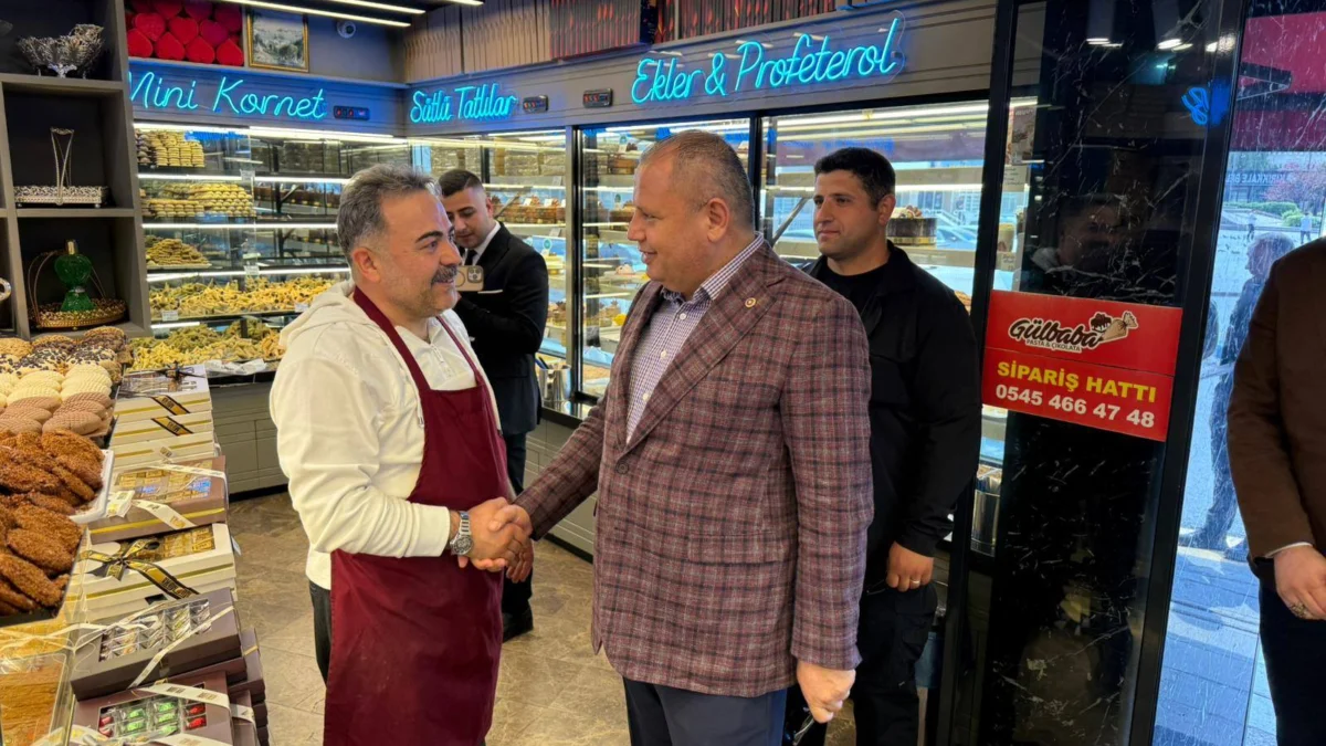 MHP’li Halil Öztürk’e Kırıkkale’de Yoğun İlgi: Vatandaşlarla Bir Araya Geldi