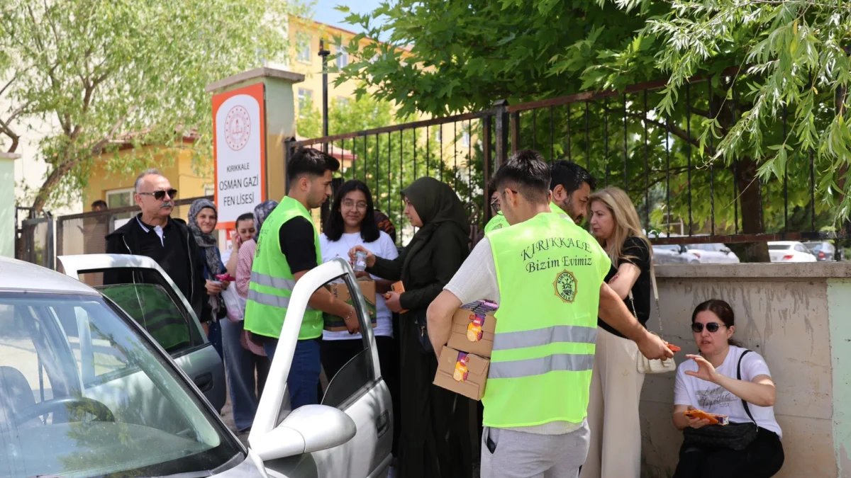 Kırıkkale Belediyesi’nden YKS Adaylarına ve Velilere Destek