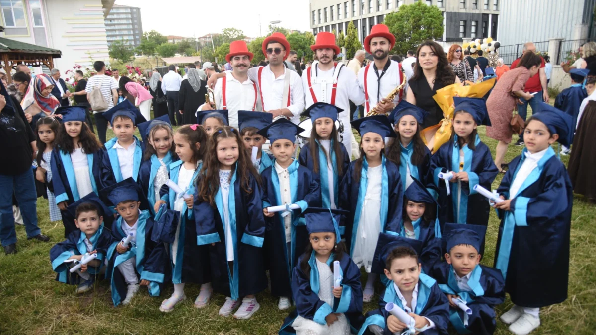Kırıkkale MKE Anaokulu’nda Mezuniyet Coşkusu: Minikler İlk Diplomalarını Aldı