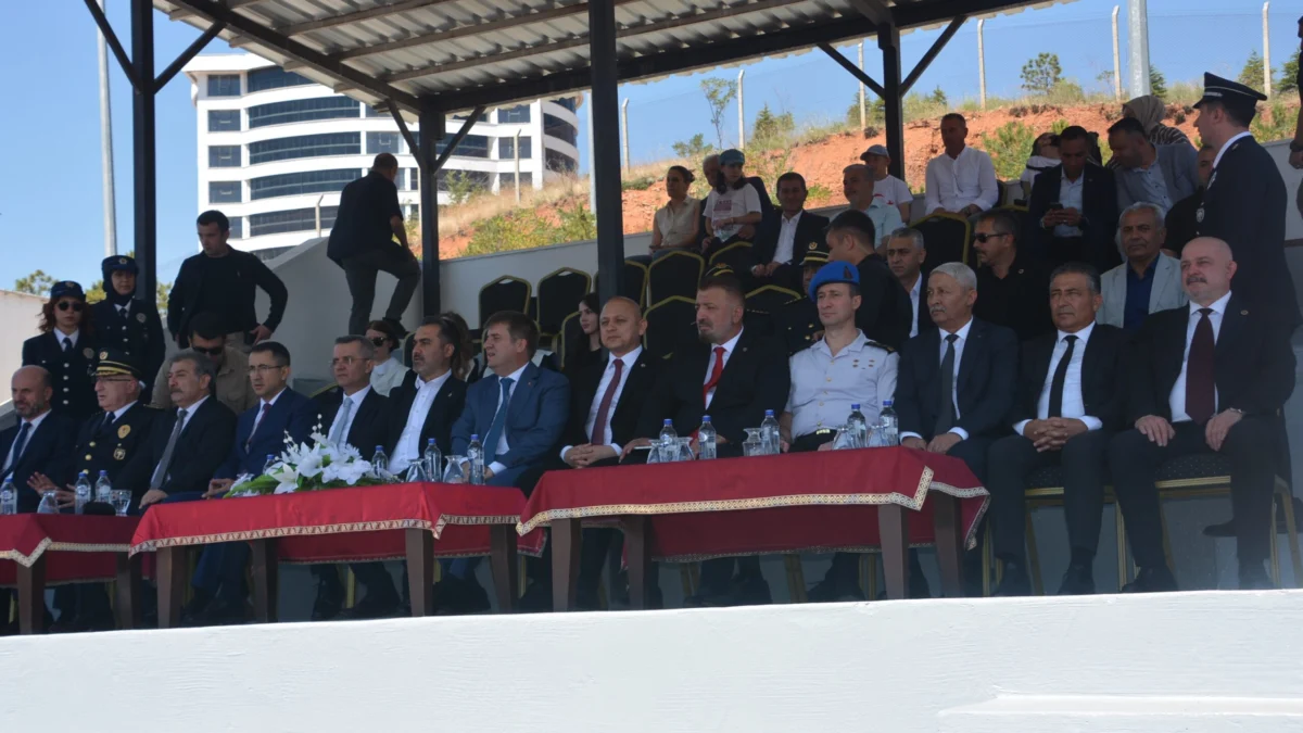 Kırıkkale Polis Meslek Yüksekokulu’nda Mezuniyet Coşkusu: 404 Yeni Polis Göreve Hazır