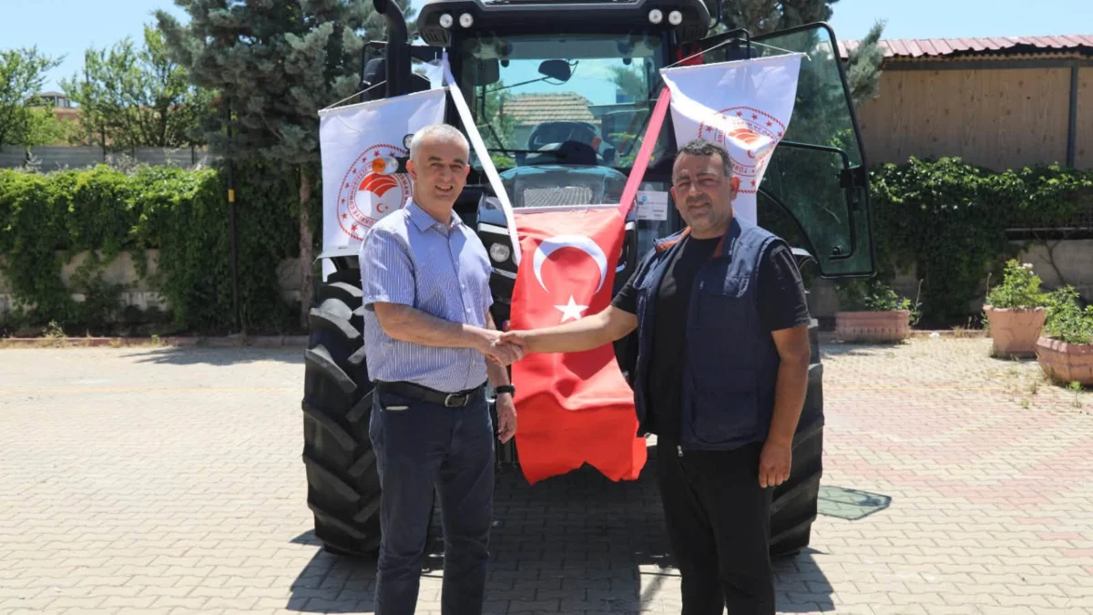 Kırıkkale Tarımına Güç Katacak Yeni Traktör Hizmete Başladı