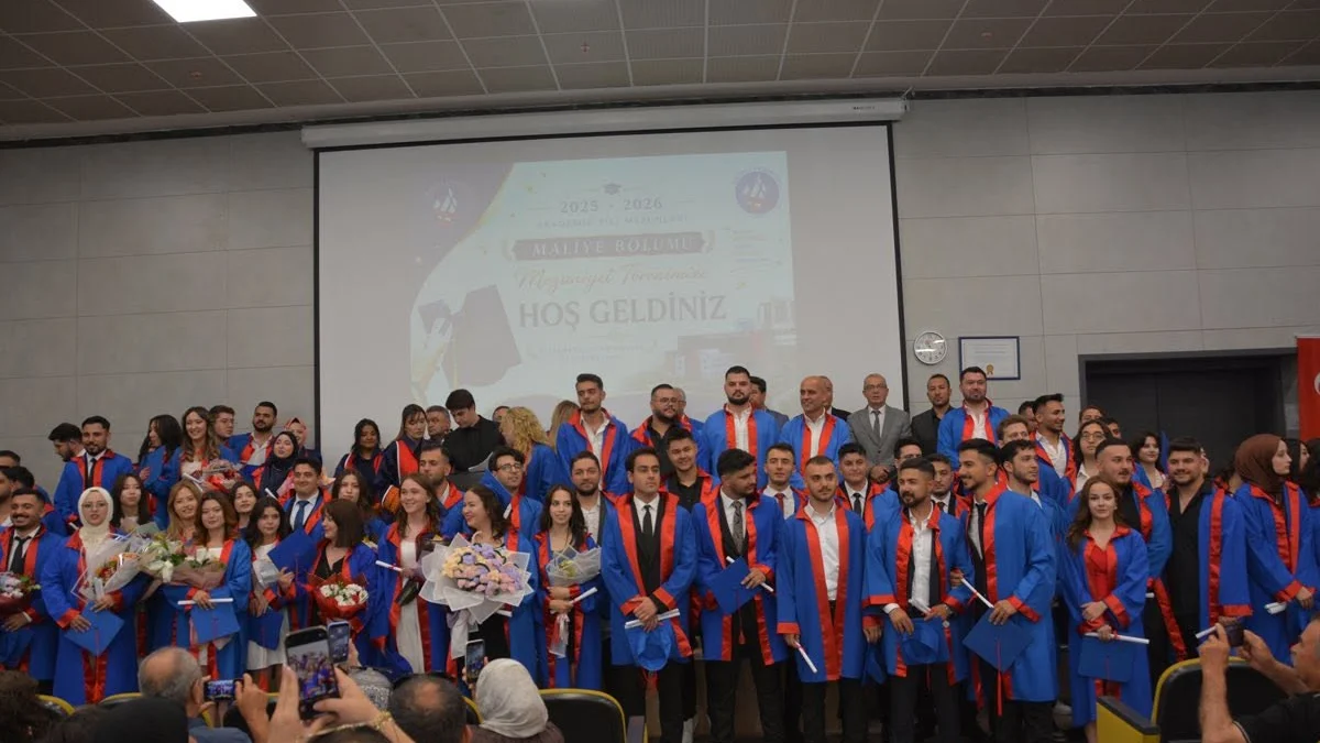 Kırıkkale Üniversitesi İİBF 2025-2026 Mezunlarını Gururla Uğurladı