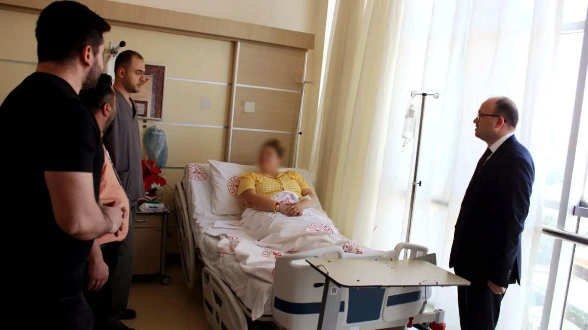 Kırıkkale Yüksek İhtisas Hastanesi’nde Bir İlk: Başarılı Tüp Mide Ameliyatı