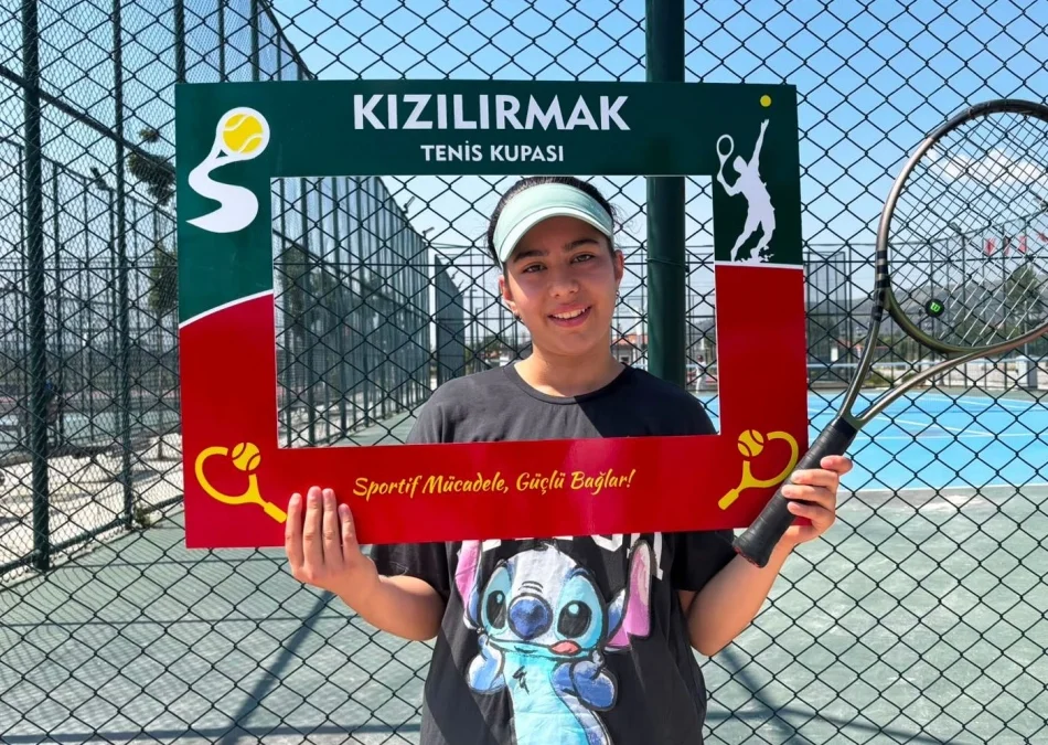 Kırıkkale’de Bir İlk: Kızılırmak Tenis Turnuvası Görkemli Bir Kapanışla Sona Erdi