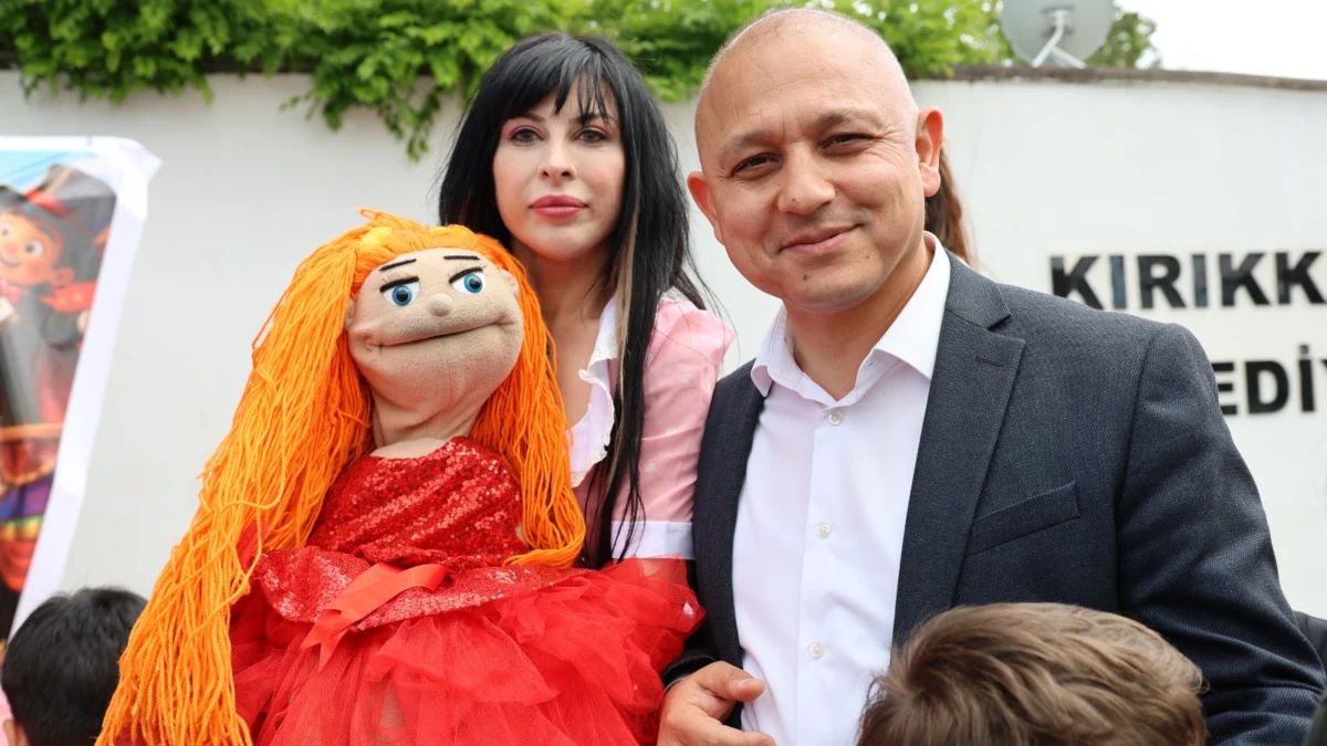 Kırıkkale’de Masal Şenliği Coşkusu: Büyük Şehir Parkı Festival Alanına Döndü