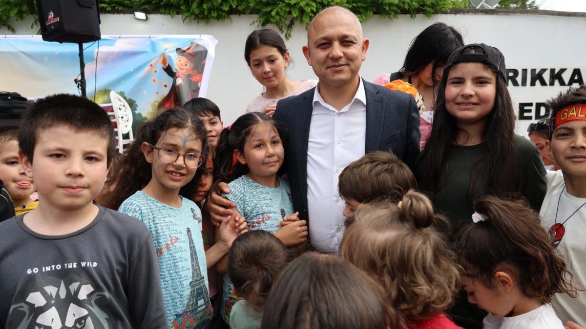 Kırıkkale’de Masal Şenliği Coşkusu: Büyük Şehir Parkı Festival Alanına Döndü