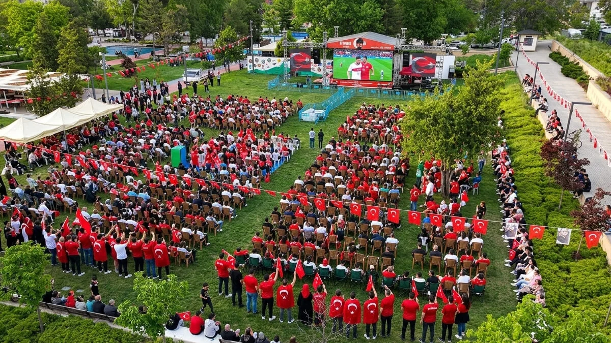 Kırıkkale’de Milli Heyecan Dev Ekranda Yaşanacak: Belediye Tüm Şehri Davet Etti