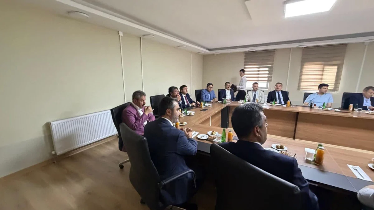 Kırıkkale’de Tarihi Yatırım: Ankara-Kırıkkale-Delice Otoyolu Projesinde Sıcak Asfalt Önümüzdeki Ay Başlıyor!