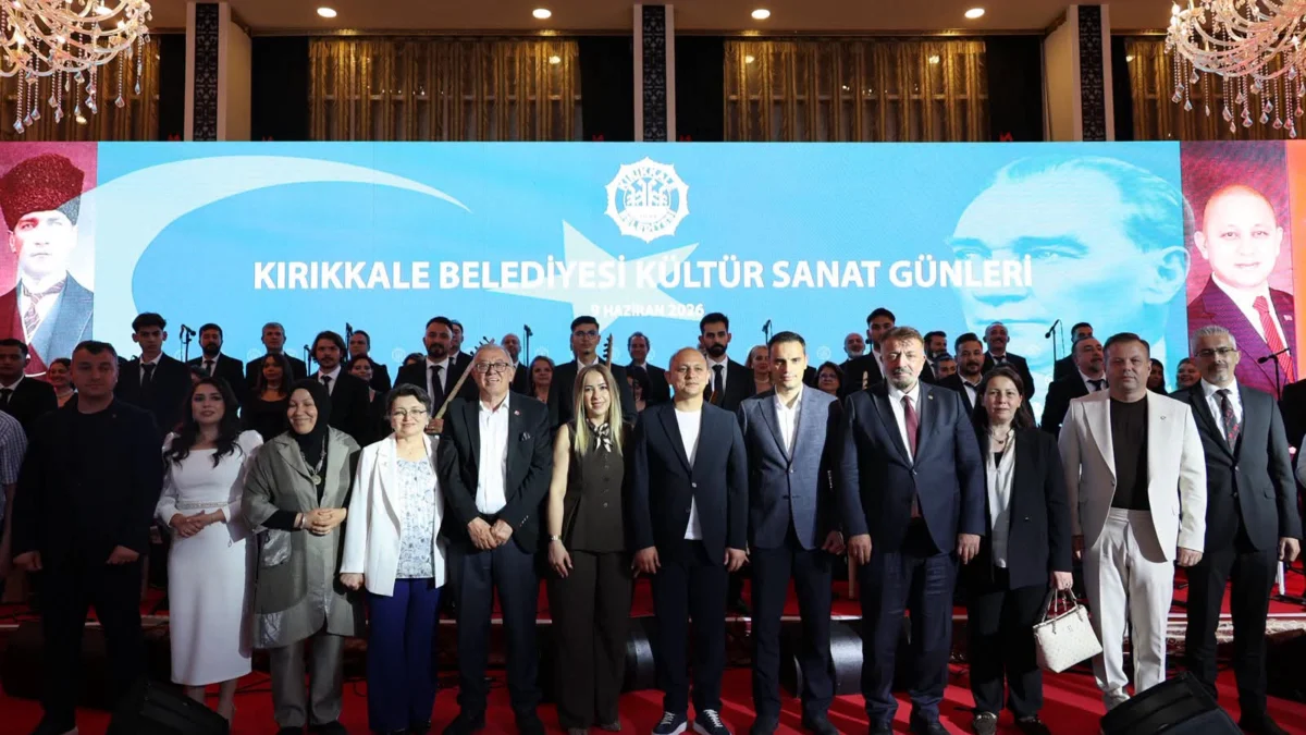 Kırıkkale’de Türkü Rüzgarı: Belediye Korosu İlk Konseriyle Büyüledi