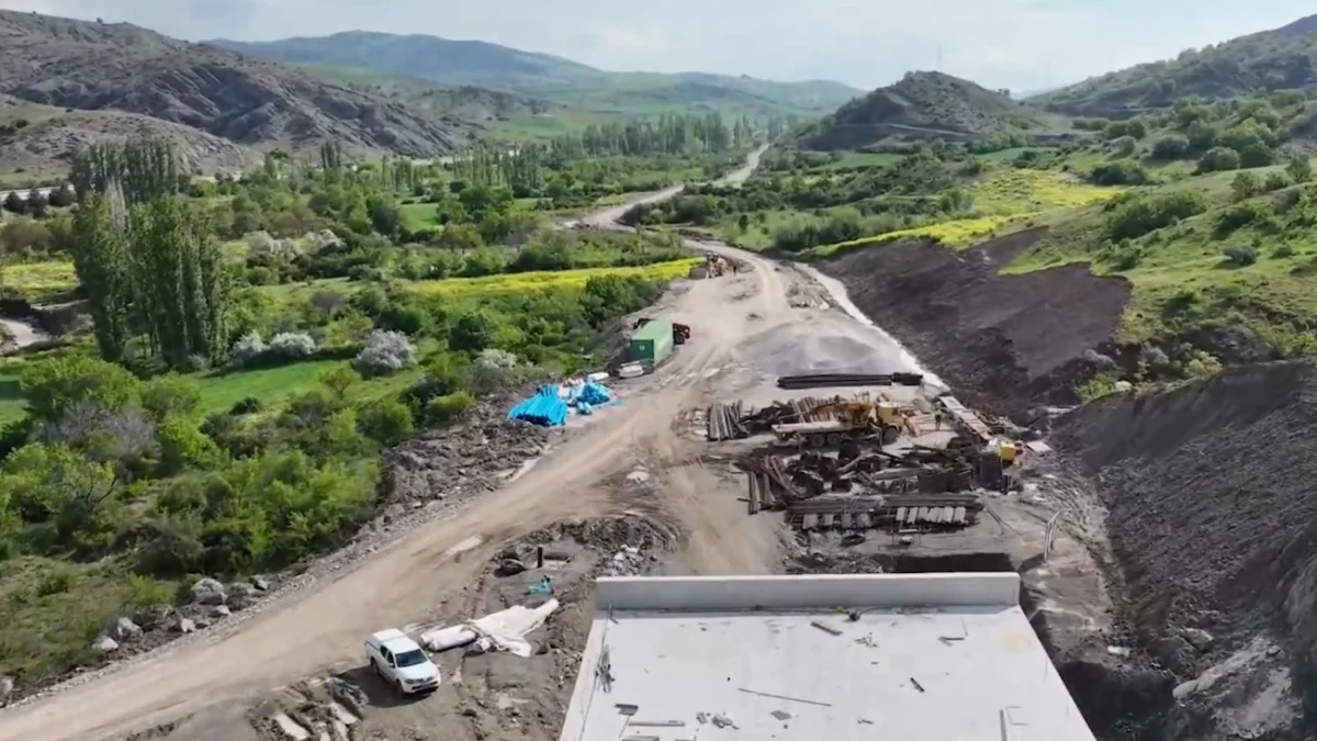 Kırıkkale’den Karadeniz’e Hızlı Tren Müjdesi: Delice-Çorum Hattında Çalışmalar Devam Ediyor