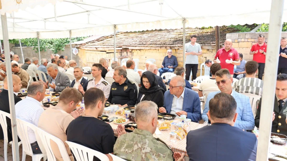 Kırıkkaleli Şehit Jandarma Astsubay Yusuf Ergün Baba Ocağında Dualarla Anıldı