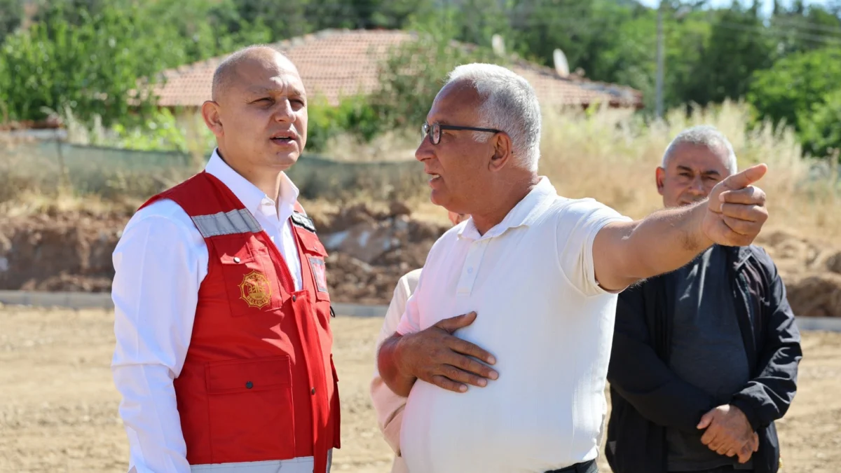 Kırıkköy’de Sosyal Yaşam Alanı Müjdesi: Başkan Önal Çalışmaları İnceledi