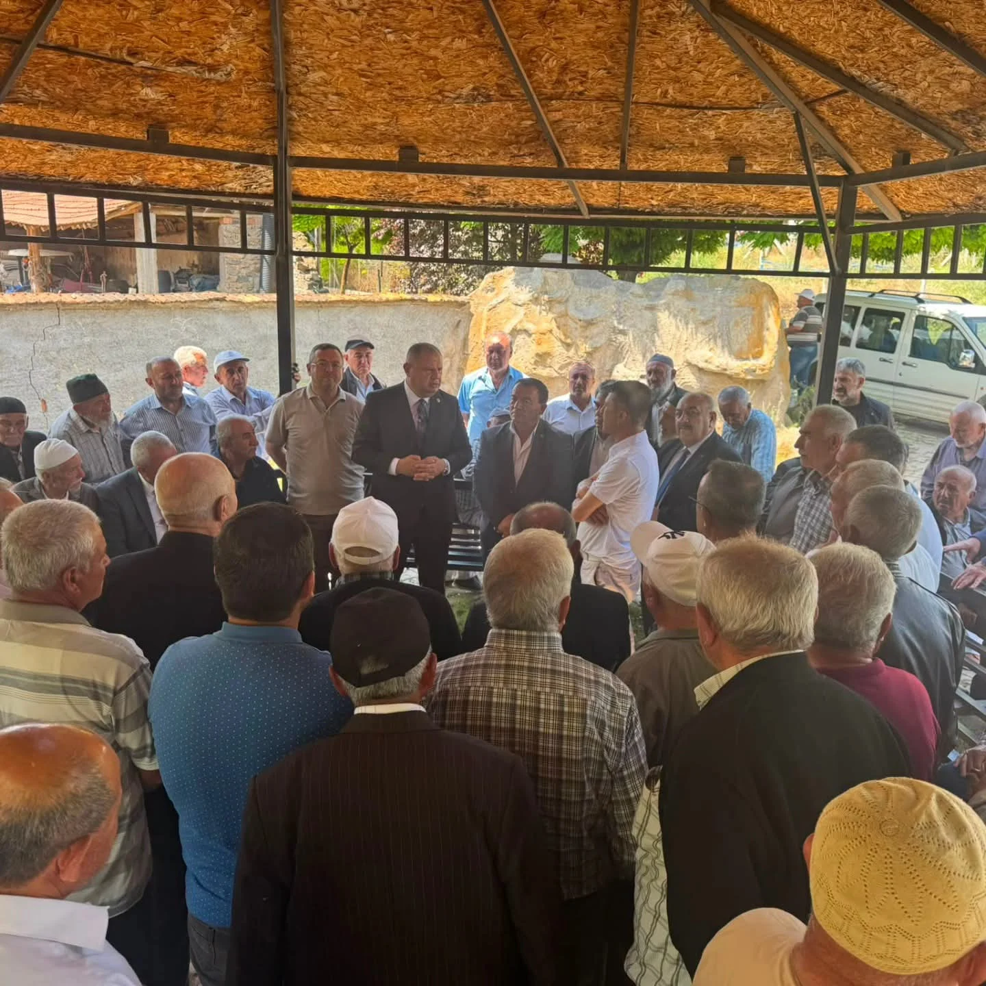 MHP Kırıkkale Milletvekili Halil Öztürk’ten Sulakyurt Çıkarması: “Biz Gönüllere Talibiz”