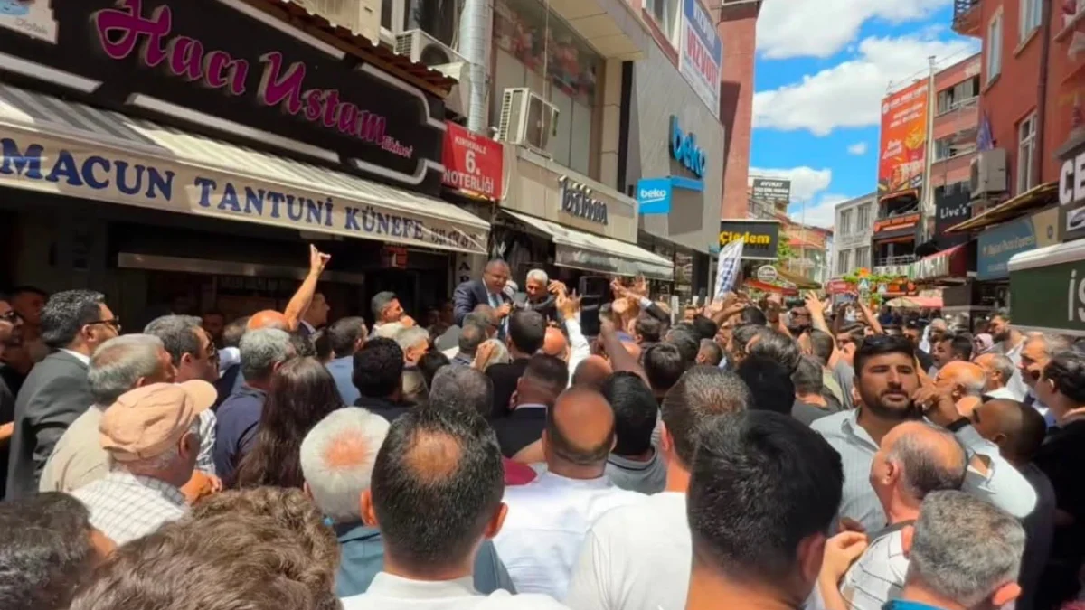 Halil Öztürk’ten MHP Kırıkkale Teşkilatına Hayırlı Olsun Ziyareti