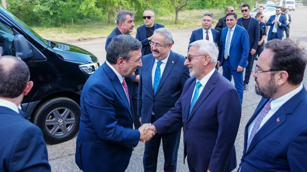 Cumhurbaşkanı Yardımcısı Cevdet Yılmaz, MKE’nin Samsun’daki Stratejik Yatırımını İnceledi