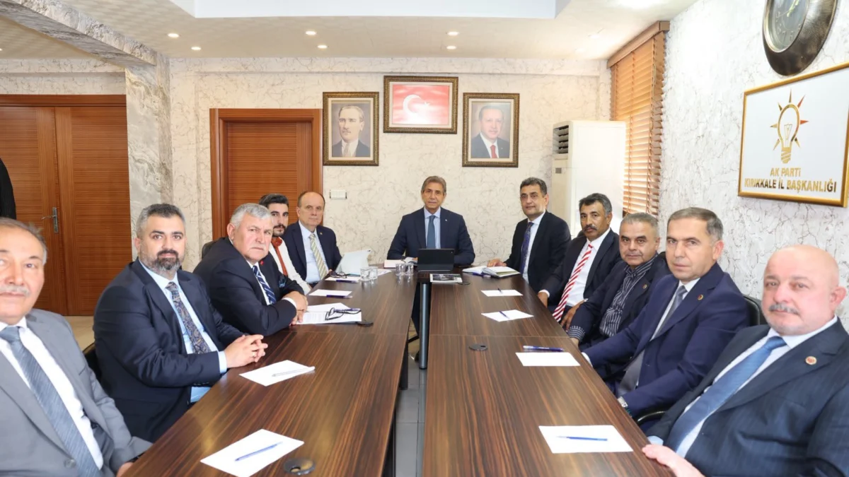 AK Parti Genel Başkan Yardımcısı Mustafa Demir Kırıkkale’de: CHP Belediyeciliğine Sert Tepki