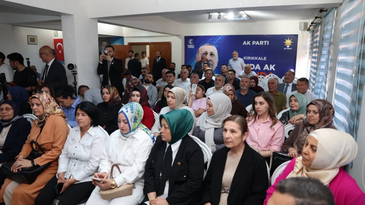 AK Parti Genel Başkan Yardımcısı Mustafa Demir Kırıkkale’de: CHP Belediyeciliğine Sert Tepki
