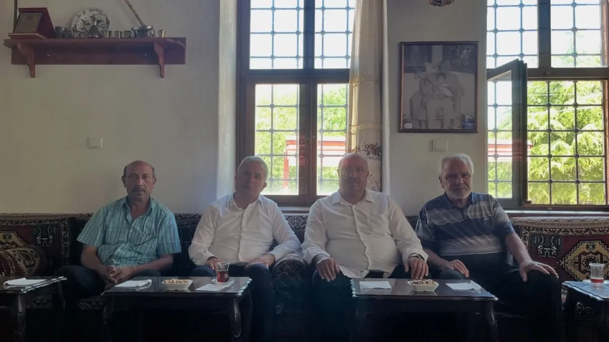 Bozlak Kültürünün Çınarı Abidin Taşan Dualarla Anıldı