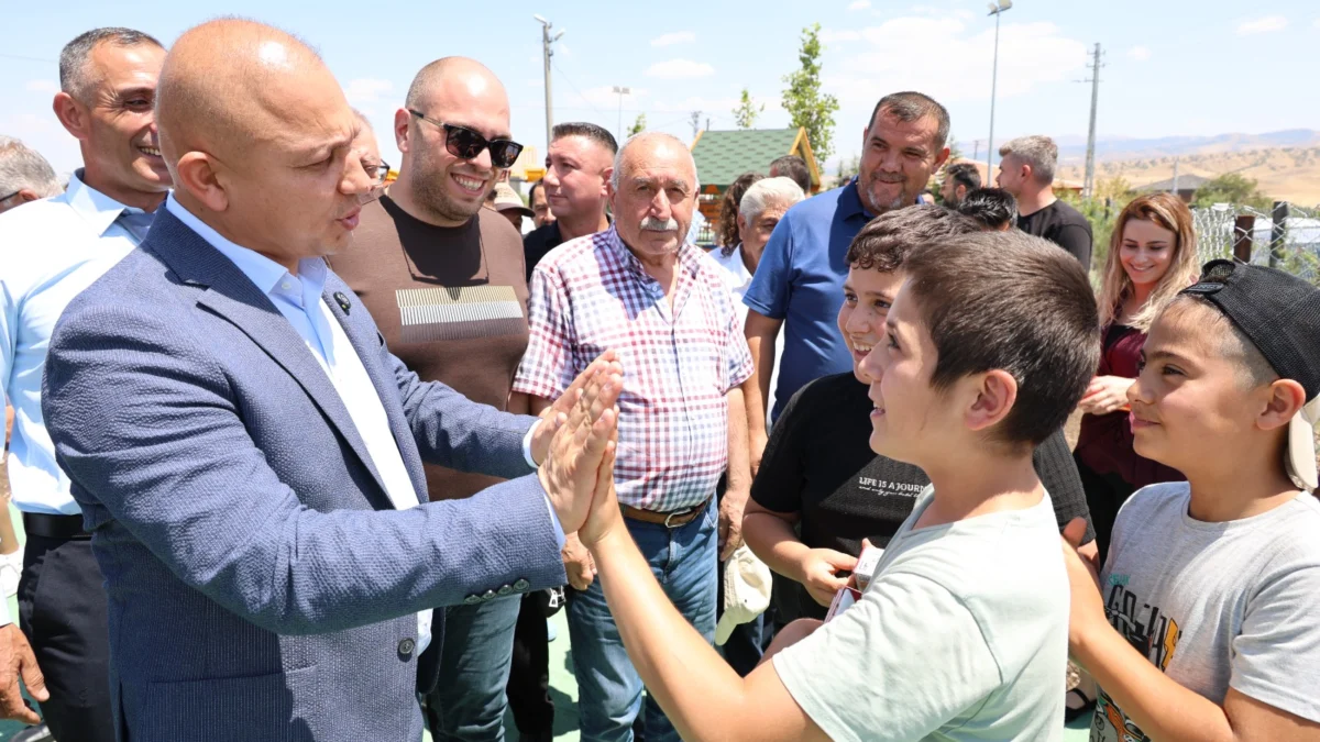 Kırıkkale’de Şehit Mehmet Işıklı Parkı Yenilenen Yüzüyle Hizmete Açıldı