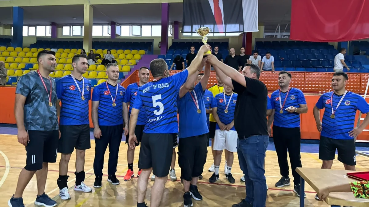 Kırıkkale’de Voleybol Heyecanı: Şampiyon Keskin T Tipi Kapalı Ceza İnfaz Kurumu