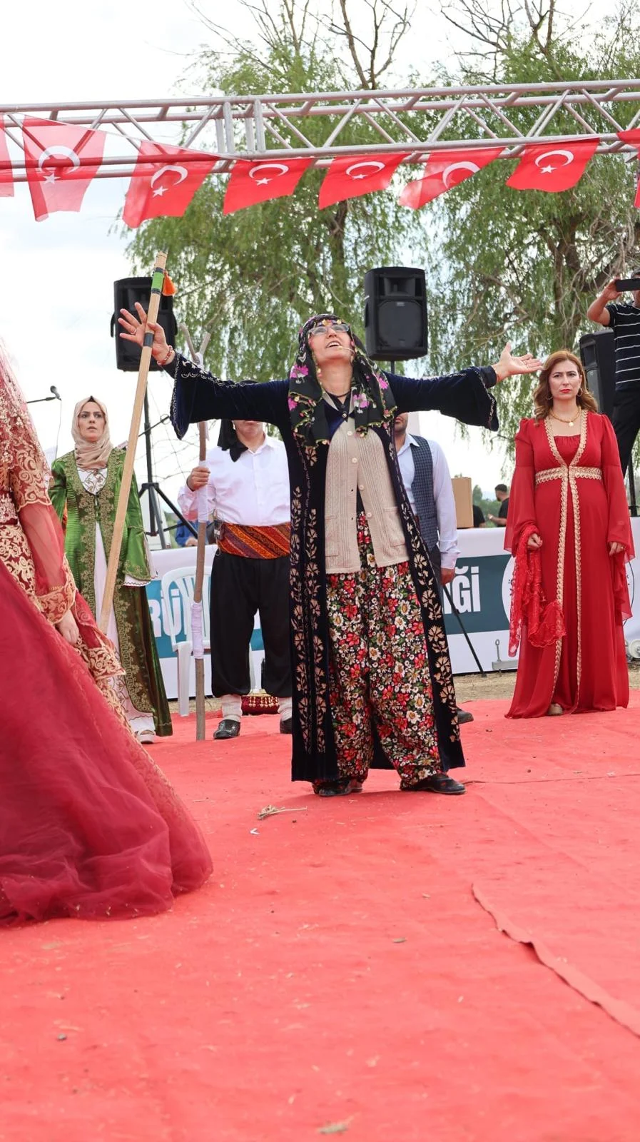 Kırıkkale’nin Yörük Toyunda Kültür Rüzgarı: Nigar Ana’nın Sesi ve Geleneklerin Dirilişi