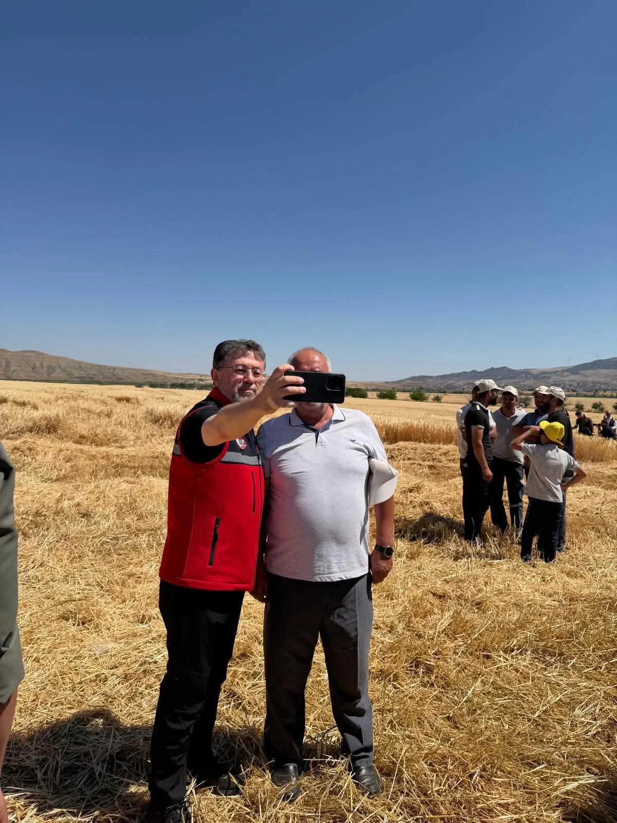 Tarım ve Orman Bakanı İbrahim Yumaklı Kırıkkale’de Hasat Sezonunu Başlattı: Çiftçiye ‘Kıvılcım’ Uyarısı
