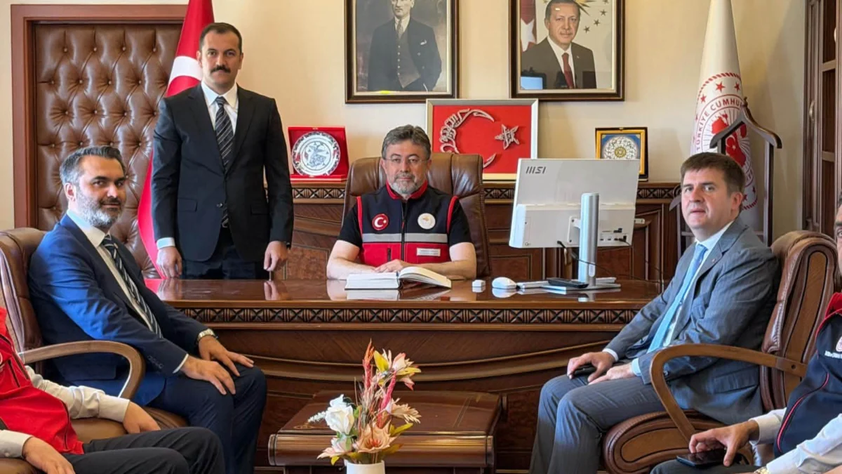 Tarım ve Orman Bakanı İbrahim Yumaklı Kırıkkale’de Hasat Sezonunu Başlattı: Çiftçiye ‘Kıvılcım’ Uyarısı