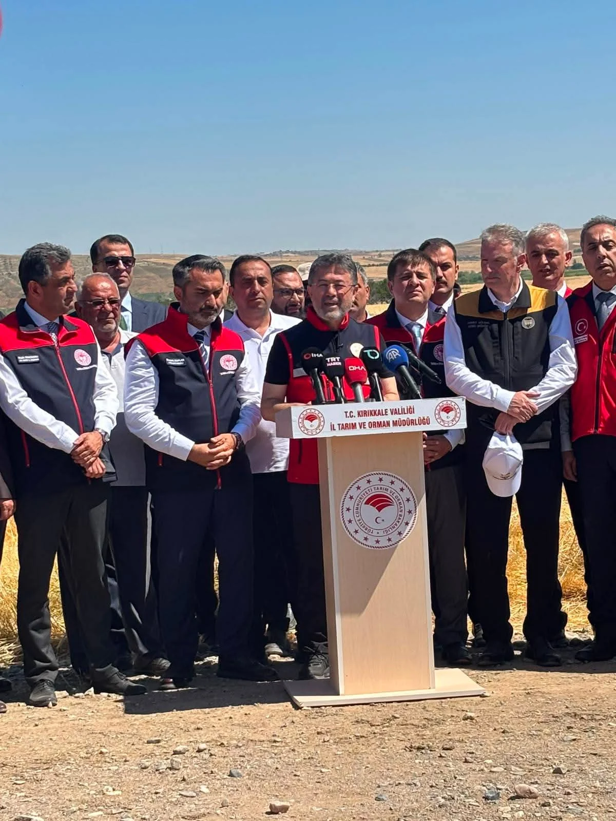Tarım ve Orman Bakanı İbrahim Yumaklı Kırıkkale’de Hasat Sezonunu Başlattı: Çiftçiye ‘Kıvılcım’ Uyarısı