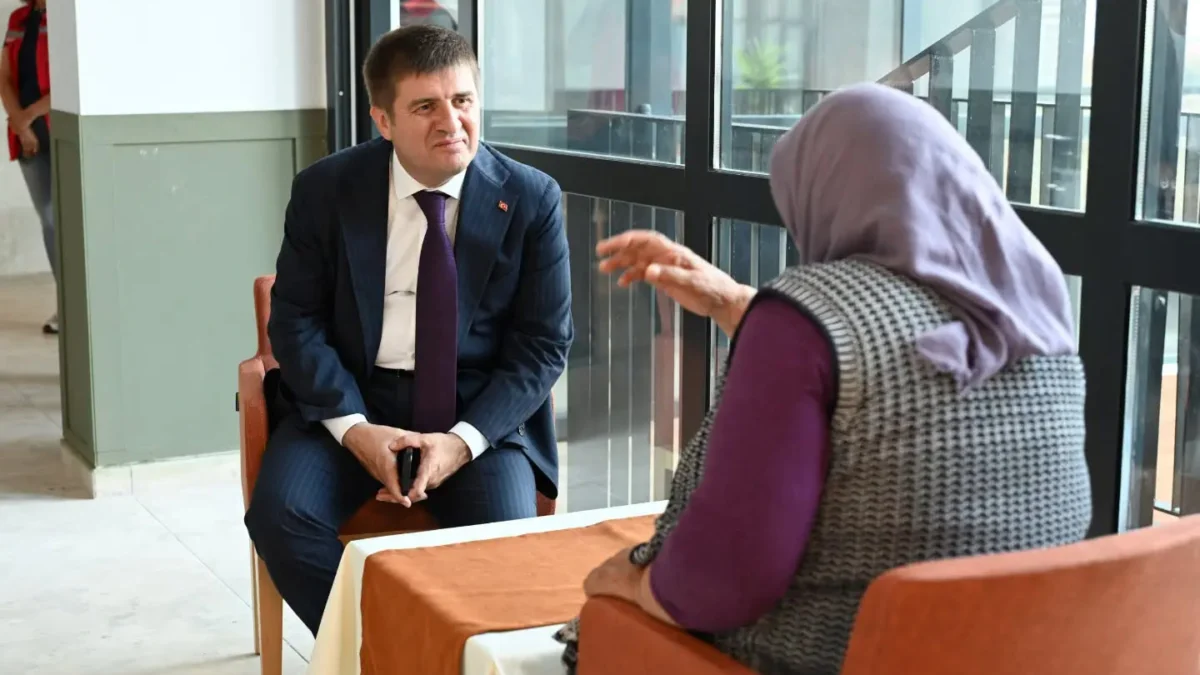 Vali Sarıibrahim’den Kırıkkale’de Hizmet Vermeye Başlayan Huzurevi Sakinlerine Anlamlı Ziyaret