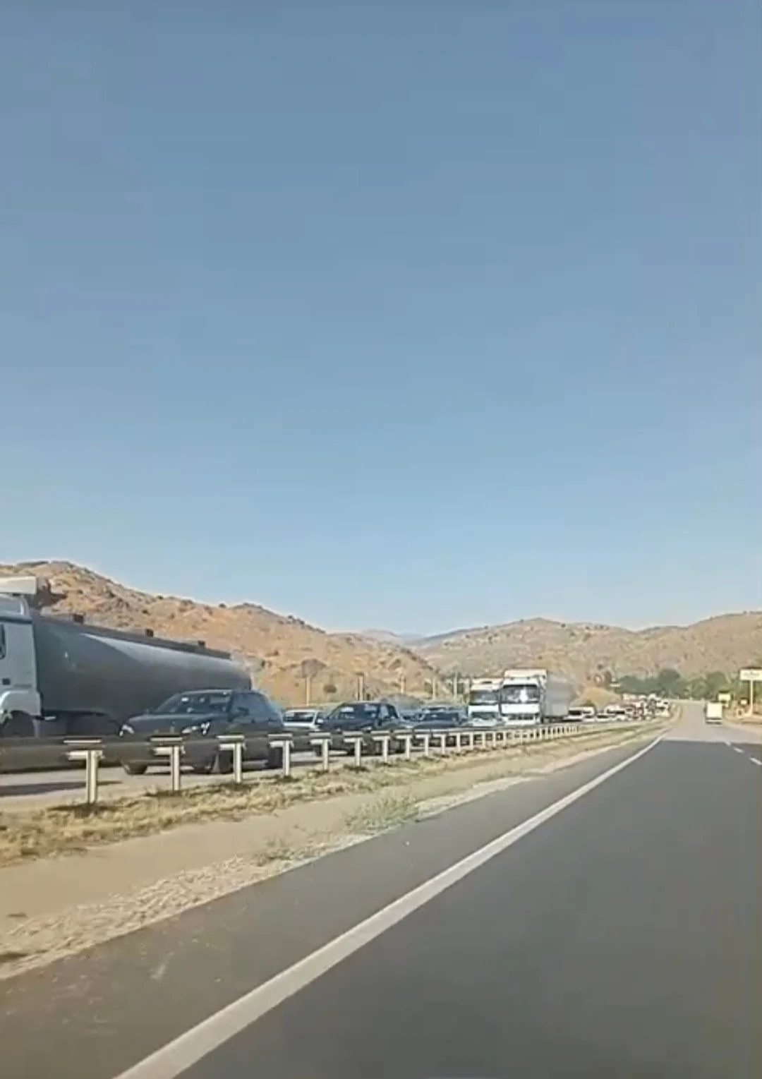 Ankara-Kırıkkale Yolunda Çalışmalar Trafik Yoğunluğuna Neden Oluyor: Sürücülere Alternatif Rota Uyarısı