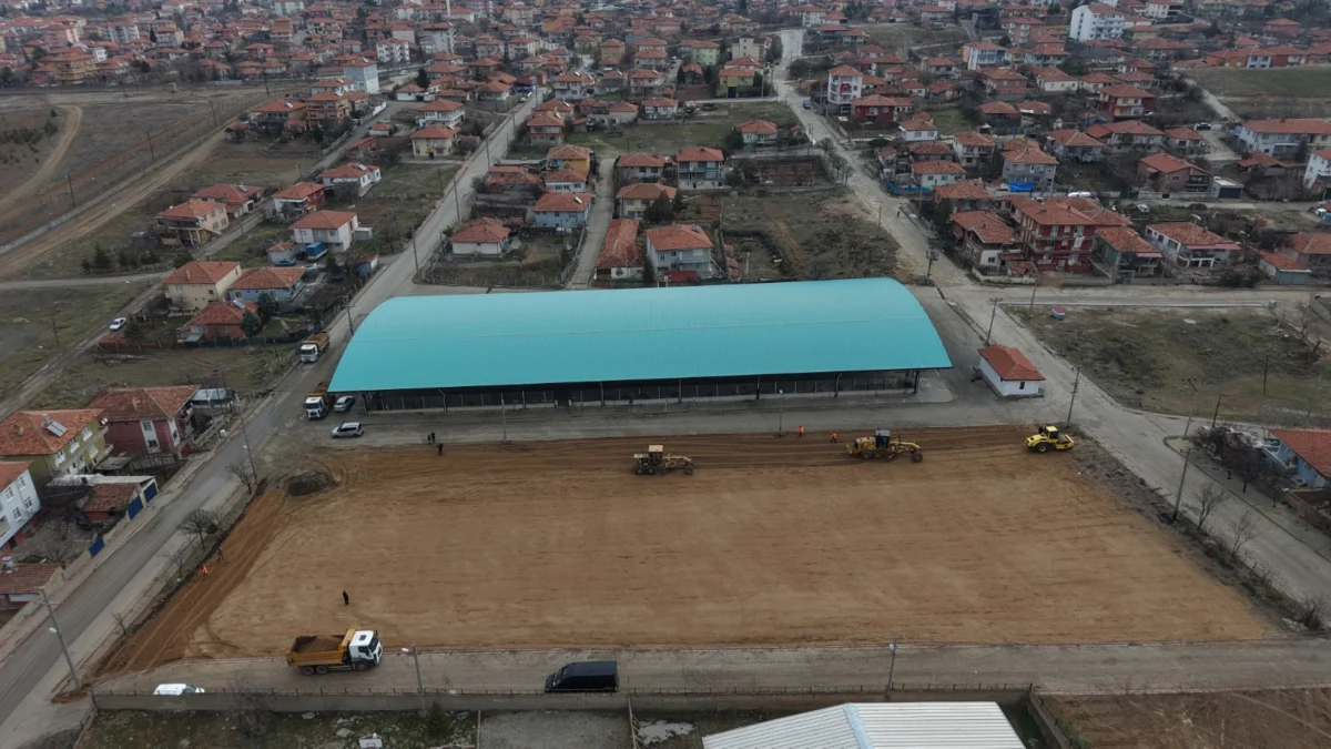 Başkan Önal Açıkladı: Kırıkkale’de Kapalı Semt Pazarları Yenileniyor, İşte Tarihler!
